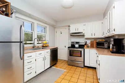 13 Ledge Lane, Stamford, CT 06905 - Photo 16