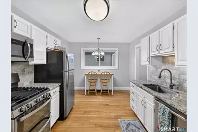 246 Greens Farm Road #246, Branford, CT 06405 - Photo 4