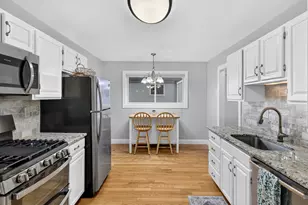 246 Greens Farm Rd, Branford, CT 06405 - Photo 4