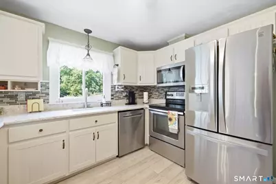 517 Swain Avenue, Meriden, CT 06450 - Photo 38
