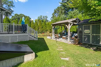 61 South Street, Windsor Locks, CT 06096 - Photo 30