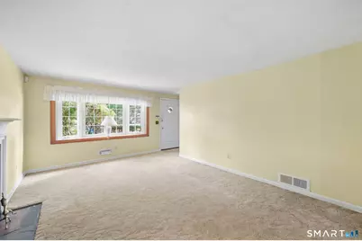 104 Forest Drive, Wethersfield, CT 06109 - Photo 6