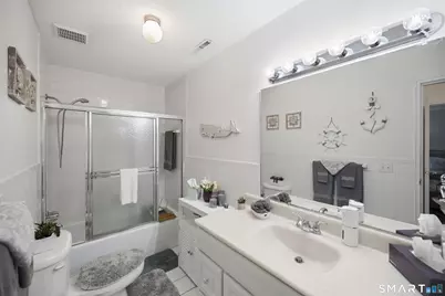 30 Stonegate Circle #F, Branford, CT 06405 - Photo 16