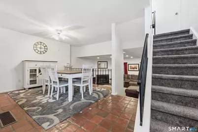 30 Stonegate Circle #F, Branford, CT 06405 - Photo 4