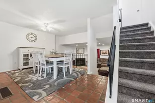 30 Stonegate Cir, Branford, CT 06405 - Photo 4
