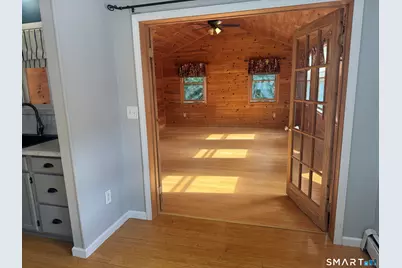 95 Cottonwood Lane, Montville, CT 06382 - Photo 2