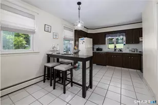 33 Maplewood St, Waterbury, CT 06708 - Photo 6