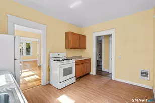855 Woodward Ave, New Haven, CT 06512 - Photo 4