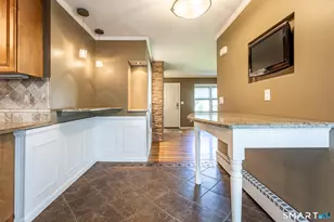 95 Oakdale St, Wethersfield, CT 06109 - Photo 10