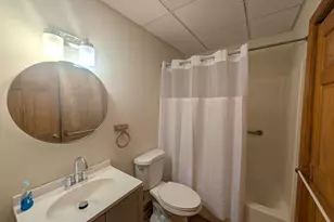 33 Murphys Ln, Shelton, CT 06484 - Photo 22