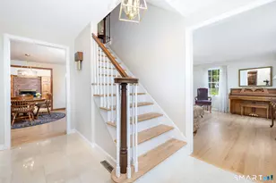 160 McIntosh Dr, Bristol, CT 06010 - Photo 4