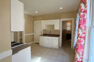63 Blake St, New Haven, CT 06511 - Photo 2