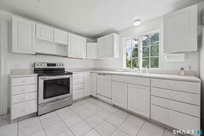 104 Tolland Green, Tolland, CT 06084 - Photo 4