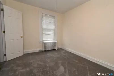 26 Elm Tree Place, Stamford, CT 06906 - Photo 14