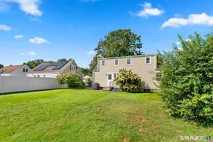 110 Randal Ave, West Hartford, CT 06110 - Photo 30