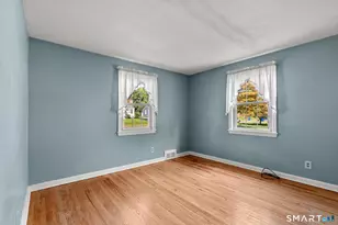 110 Randal Ave, West Hartford, CT 06110 - Photo 14