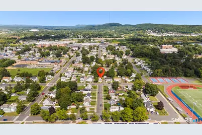 71 East Broad Street, Plainville, CT 06062 - Photo 6