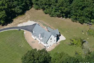 183 Hillside Rd, Ashford, CT 06278 - Photo 2