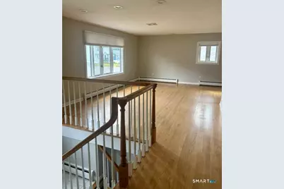 129 Oldham Avenue, Waterbury, CT 06705 - Photo 8