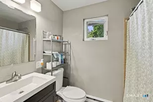 466 Middletown Ave, New Haven, CT 06513 - Photo 10
