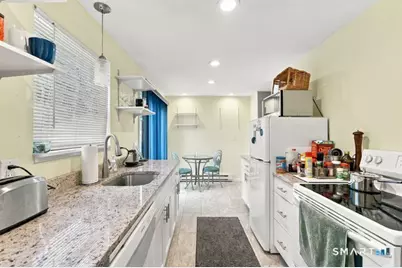 466 Middletown Avenue #7, New Haven, CT 06513 - Photo 4