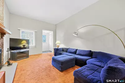 157 Brighton Circle, Windsor, CT 06095 - Photo 6