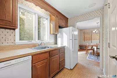157 Brighton Circle, Windsor, CT 06095 - Photo 12