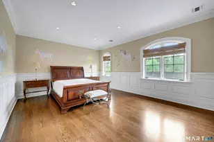 1 Loch Ln, Greenwich, CT 06830 - Photo 24