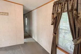 372 Scantic Rd, East Windsor, CT 06088 - Photo 6