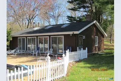 212 Honeycomb Lane, Milford, CT 06461 - Photo 2