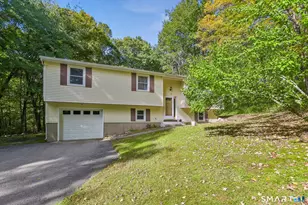 19 Crouch Rd, Hebron, CT 06231 - Photo 2