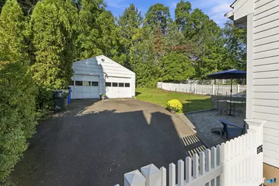141 Walden Street, West Hartford, CT 06107 - Photo 34