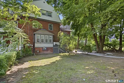 24 Park Terrace, Hartford, CT 06106 - Photo 4