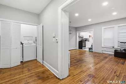 24 Park Terrace, Hartford, CT 06106 - Photo 16