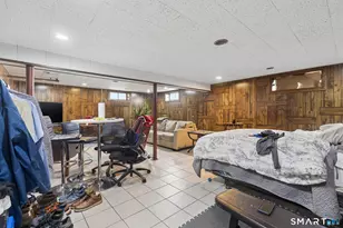 61 University Ave, East Hartford, CT 06108 - Photo 12