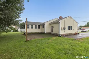 61 University Ave, East Hartford, CT 06108 - Photo 1