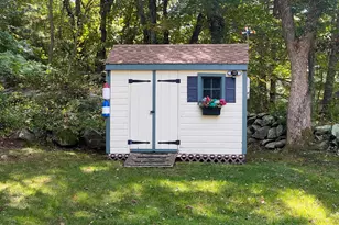 75 Mary Hall Rd, Stonington, CT 06379 - Photo 8