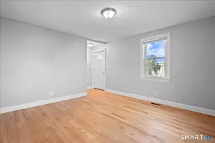 38 Soundview Ave, Stamford, CT 06902 - Photo 4