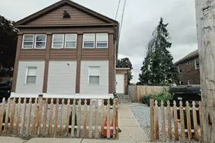 62 Colony St, Bridgeport, CT 06610 - Photo 2