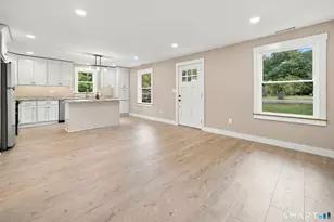 124 Wells Rd, East Windsor, CT 06088 - Photo 10