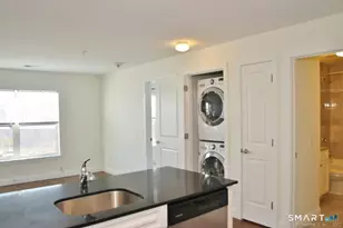947 Hope St, Stamford, CT 06907 - Photo 18