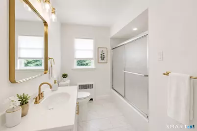 38 Carlisle Place, Stamford, CT 06902 - Photo 16