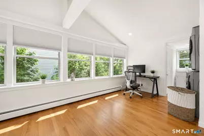 38 Carlisle Place, Stamford, CT 06902 - Photo 10