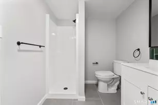 74 Thomas St, Hamden, CT 06514 - Photo 32