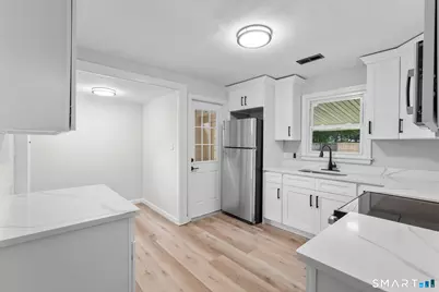 74 Thomas Street, Hamden, CT 06514 - Photo 22