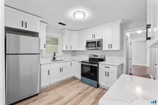 74 Thomas St, Hamden, CT 06514 - Photo 24