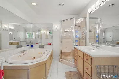 10 Hillwood Place, Norwalk, CT 06850 - Photo 22