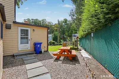 10 Hillwood Place, Norwalk, CT 06850 - Photo 38