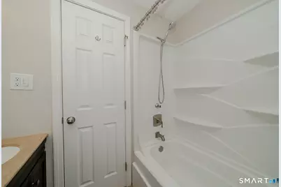 201 Regan Road #4B, Vernon, CT 06066 - Photo 18