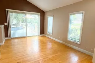 37 Peters Ln, North Haven, CT 06473 - Photo 6